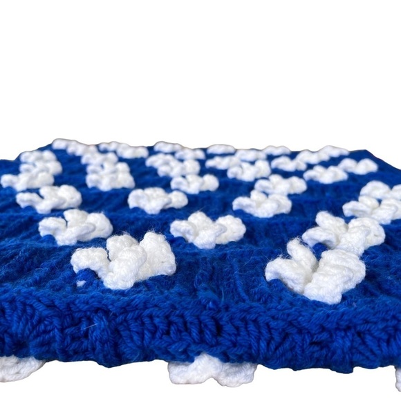 Handmade Crochet American Flag Afghan Patriotic Red White and Blue Huge! USA GUC - Picture 7 of 12